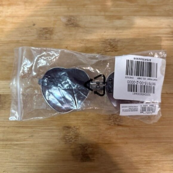 Retro Heart-Shaped Wire (Silver / Chrome) Frame Sunglasses - Picture 16 of 16